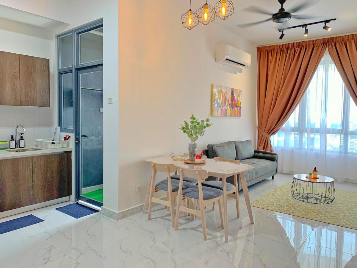 Netflix Two Bedroom Troika Kota Bharu Homestay 182 Kültér fotó
