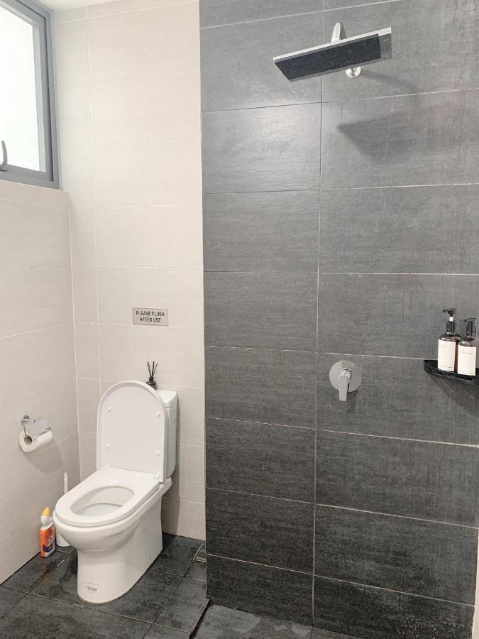 Netflix Two Bedroom Troika Kota Bharu Homestay 182 Kültér fotó